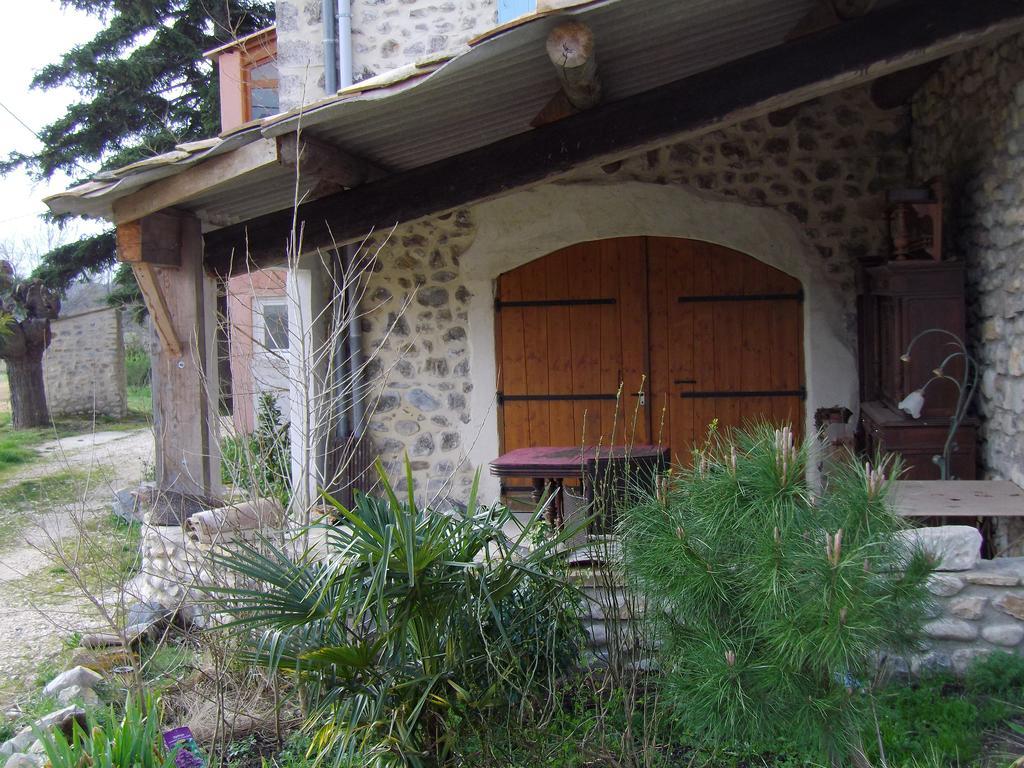 Chambres d'hôte les Jardins de Prasserat Vallon-Pont-dʼArc Chambre photo