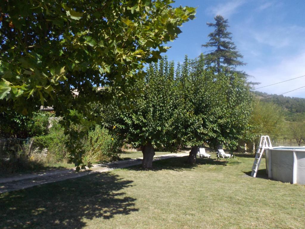 Chambres d'hôte les Jardins de Prasserat Vallon-Pont-dʼArc Extérieur photo